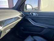 BMW X5 M50d Фото № 30 из 33