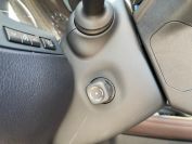 Lexus RX300 AWD Фото № 21 из 23