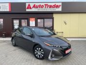 Toyota Prius Prime Plug-in Фото № 3 из 24