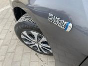 Toyota Prius Prime Plug-in Фото № 11 из 24