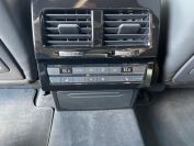 Volkswagen Touareg 3.0TDI Фото № 20 из 38