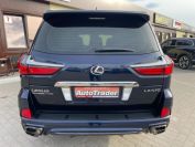 Lexus LX570 Фото № 5 из 30
