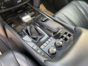 Lexus LX570 Фото № 25 из 30