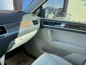 Volkswagen Touareg 3.0TDI Фото № 28 из 30