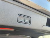 Volkswagen Touareg 3.0TDI R-Line Фото № 20 из 35