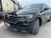 Volkswagen Touareg 3.0TDI R-Line Фото № 11 из 33