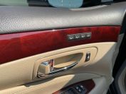 Lexus LS460L Фото № 19 из 25