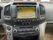 Toyota Land Cruiser 200 Фото № 16 из 20