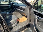 Volkswagen Touareg 3.0TDI Фото № 21 из 27
