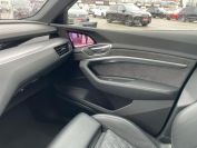 Audi E-Tron Sportback 55 Фото № 31 из 33