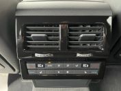 Volkswagen Touareg 3.0TDI Фото № 22 из 43
