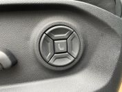 Volkswagen Touareg 3.0TDI Фото № 25 из 43