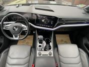 Volkswagen Touareg 3.0TDI Фото № 28 из 43
