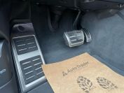 Volkswagen Touareg 3.0TDI Фото № 32 из 43