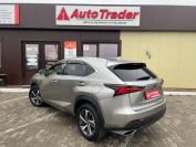 Lexus NX300 Фото № 6 из 29