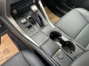 Lexus NX300 Фото № 25 из 29