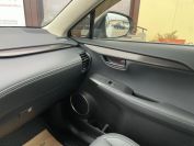 Lexus NX300 Фото № 27 из 29