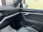 Volkswagen Touareg 3.0TDI Фото № 30 из 34