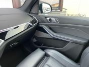 BMW X5 xDrive30d Фото № 35 из 41