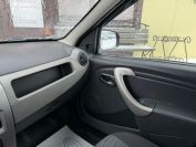 Renault Logan 1.6 Фото № 17 из 18