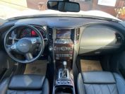 Infiniti FX37s Фото № 19 из 33