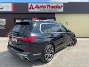BMW X7 xDrive M50d Фото № 4 из 40