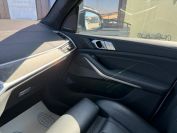 BMW X7 xDrive40d Фото № 31 из 35