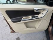 Volvo XC60 AWD Фото № 11 из 25