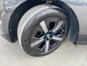 BMW iX40 xDrive Фото № 13 из 42
