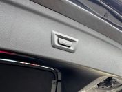 BMW iX40 xDrive Фото № 22 из 42