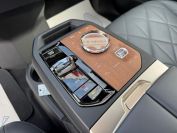 BMW iX40 xDrive Фото № 36 из 42