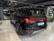 Lexus LX500d Фото № 7 из 28