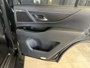 Lexus LX500d Фото № 25 из 28