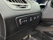 Hyundai iX35 2.0AWD Фото № 17 из 23