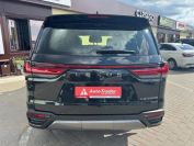 Lexus LX500d Фото № 5 из 38