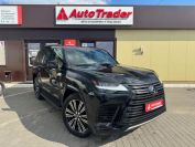 Lexus LX500d Фото № 3 из 38