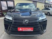 Lexus LX500d Фото № 2 из 38