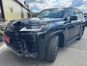Lexus LX500d Фото № 12 из 38