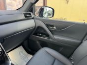 Lexus LX500d Фото № 35 из 38
