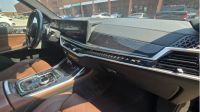 BMW X7 xDrive40i Фото № 22 из 32