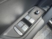 Audi Q5L 45TFSI Фото № 25 из 36