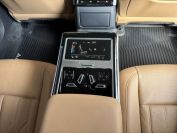 Audi A8L Фото № 20 из 24