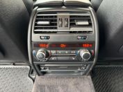 BMW 750i xDrive Фото № 20 из 33