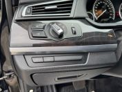 BMW 750i xDrive Фото № 26 из 33