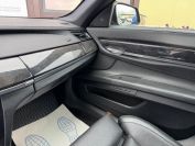 BMW 750i xDrive Фото № 30 из 33