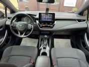 Toyota Corolla 2.0 Фото № 13 из 24