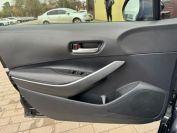 Toyota Corolla 2.0 Фото № 16 из 24