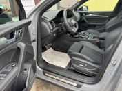 Audi Q5L 45TFSI Quattro Фото № 25 из 37