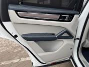 Porsche Cayenne Фото № 19 из 38