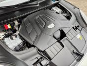 Porsche Cayenne Фото № 38 из 38